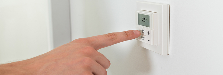 Adjusting temperature of air conditioning