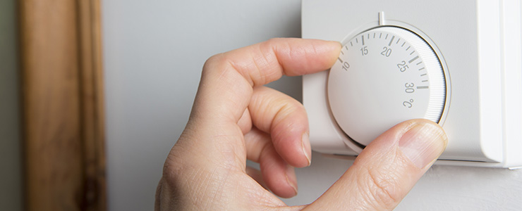 3 handy thermostat tips to help you save on your energy bills feature image